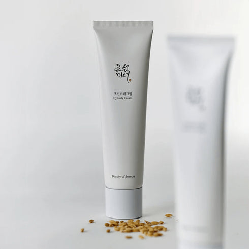 Descoperă puterea ingredientelor tradiționale coreene cu Beauty of Joseon Dynasty Cream. Hidratare profundă și fermitate vizibilă. wowskin.ro